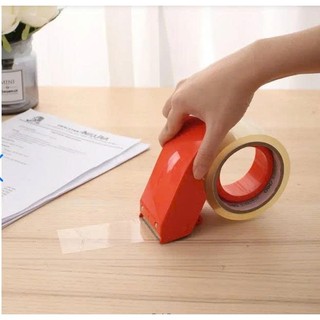 Cắt băng keo Deli 801 dán thùng
