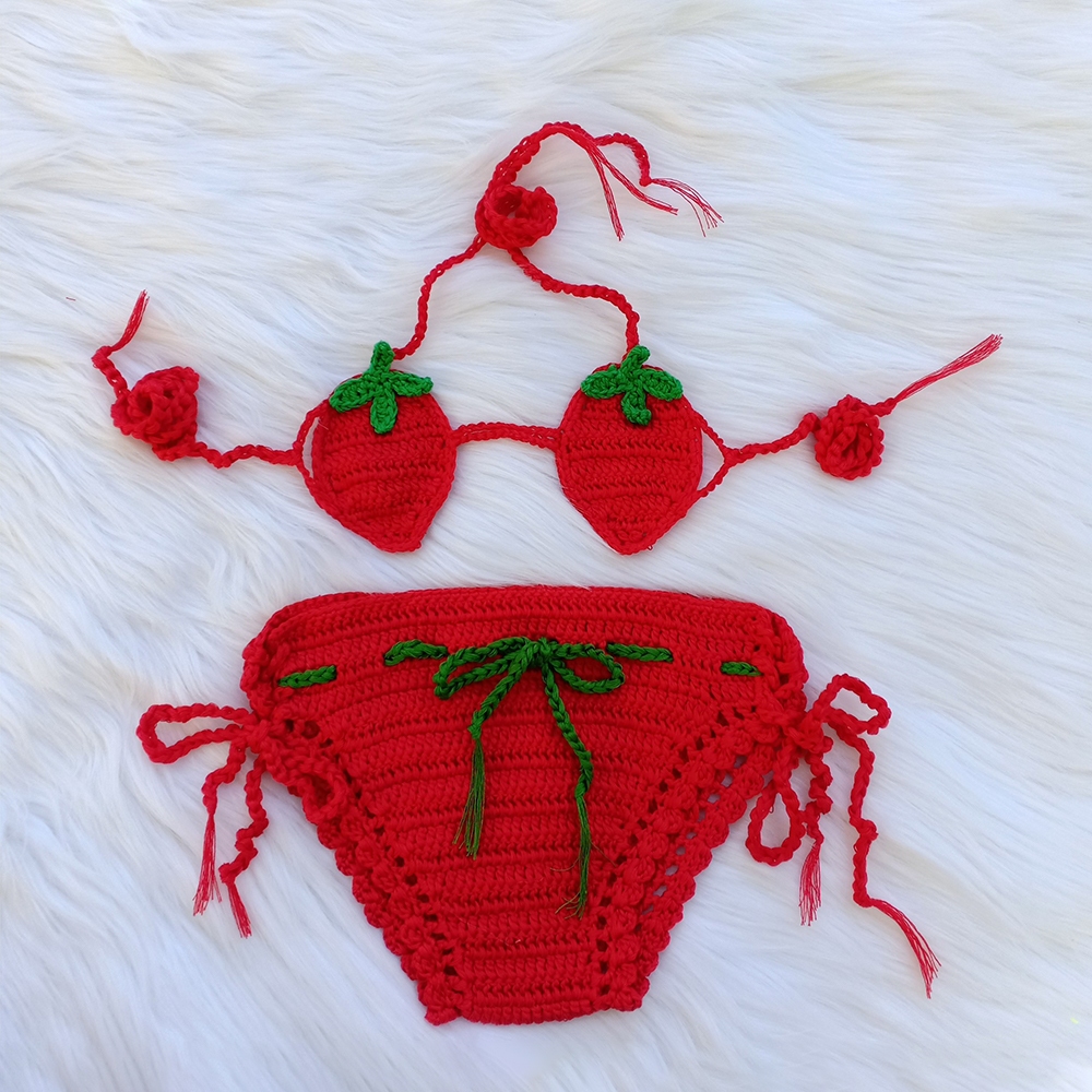 Bikini đi biển cho bé yêu hình qua dâu xinh - Dương liễu handmade