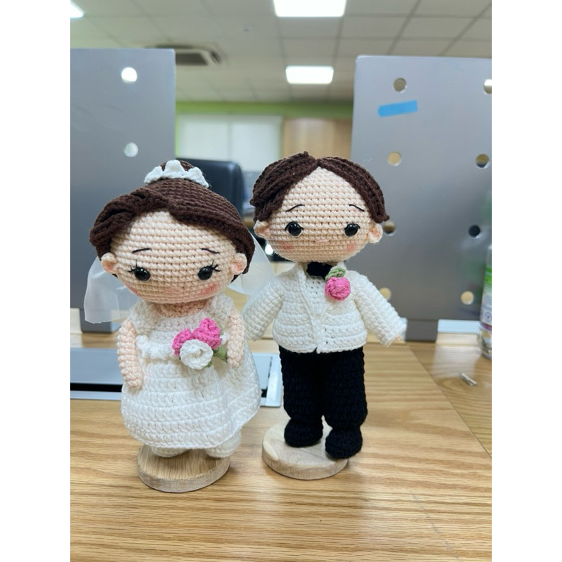 quà cưới cô dâu chú rể handmade bằng len