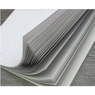 Xấp giấy manh caro 20cm x 32cm.