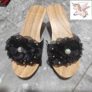Guốc Gỗ Guốc Mộc Cao 7 Phân Đế Vuông Quai Bông ( đế cao su 2 lớp )