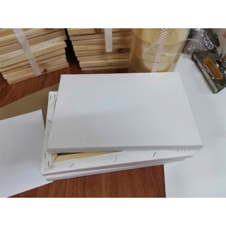 Toan vẽ tranh 20x30 cm