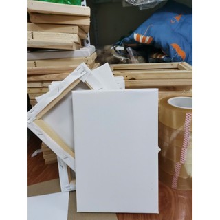 Toan vẽ tranh 20x30 cm