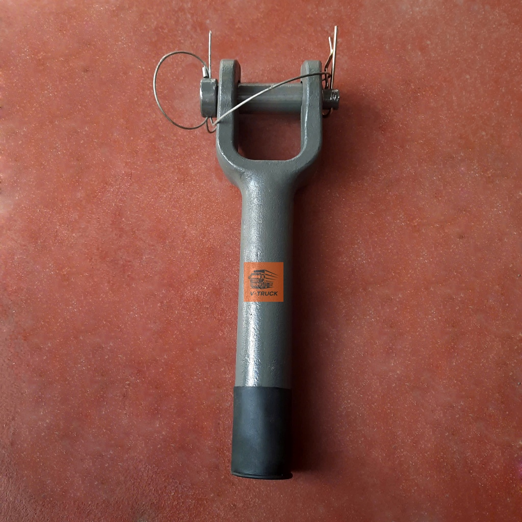 Móc Kéo Xe Howo SITRAK (Móc Cáp) (Móc Kéo Lầy Phía Trước Xe SITRAK)