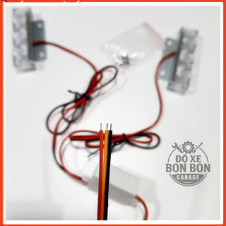 Đèn Chớp Cảnh Sát, Đèn Chớp Police - Loại 3 Bóng 12V ( Giá 1 Vỉ 2 Cặp)