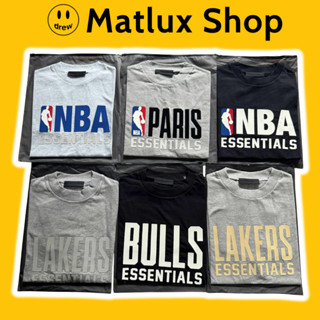 [BEST QUALITY] Áo thun Fear Of God Essentials NBA 2025 cao cấp, Tee FOG Essentials bóng rổ in chữ silicon