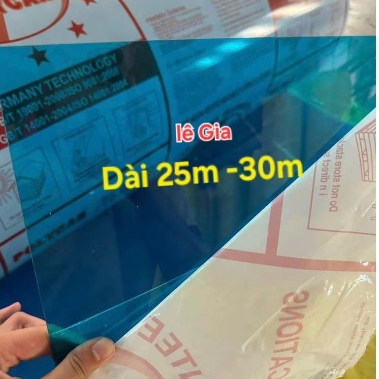 Khổ cao 1,22m x Dài 25m_30m x Dày 6zem_8zem Tấm nhựa poly lấy sáng màu XANH TRONG ,TẤM nhựa poly đặc