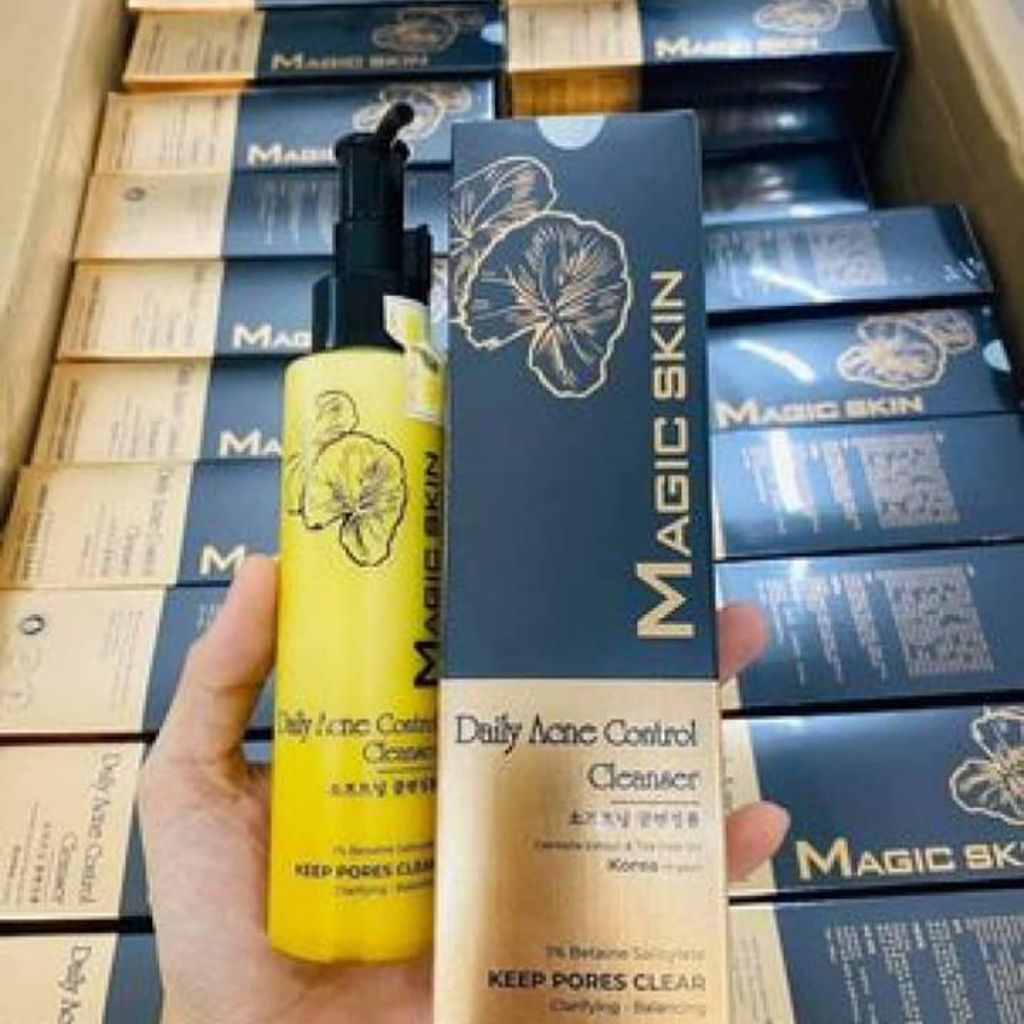 SỮA RỬA MẶT DÀNH CHO DA MỤN(mẫu mới)