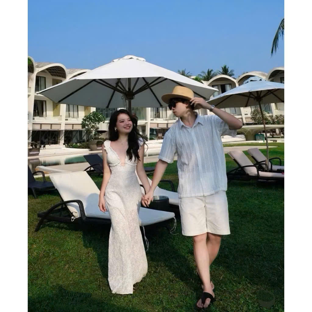 Set đồ đôi váy hai dây maxi cổ chữ V chân dáng dài kèm áo sơ mi nam siêu xinh xắn cá tính cho các cặp – BaoTrang.clothes