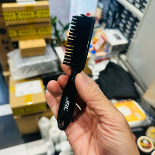 Chổi phủi tóc đen fade