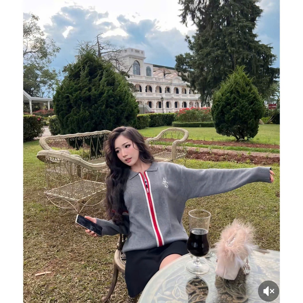 Áo khoác cardigan len xám form rộng viền kẻ T31 | BigBuy360 - bigbuy360.vn