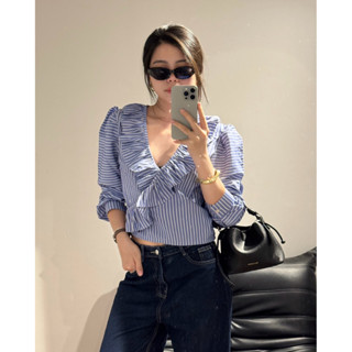  BENY SHIRT | HeibyHer | Áo sơmi dài tay phối viền bèo cổ V form lửng 