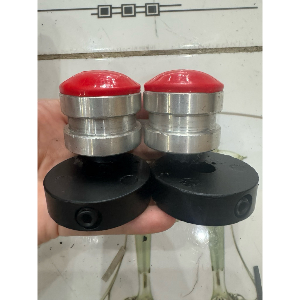 Tay quay máy rung massage bụng đứng