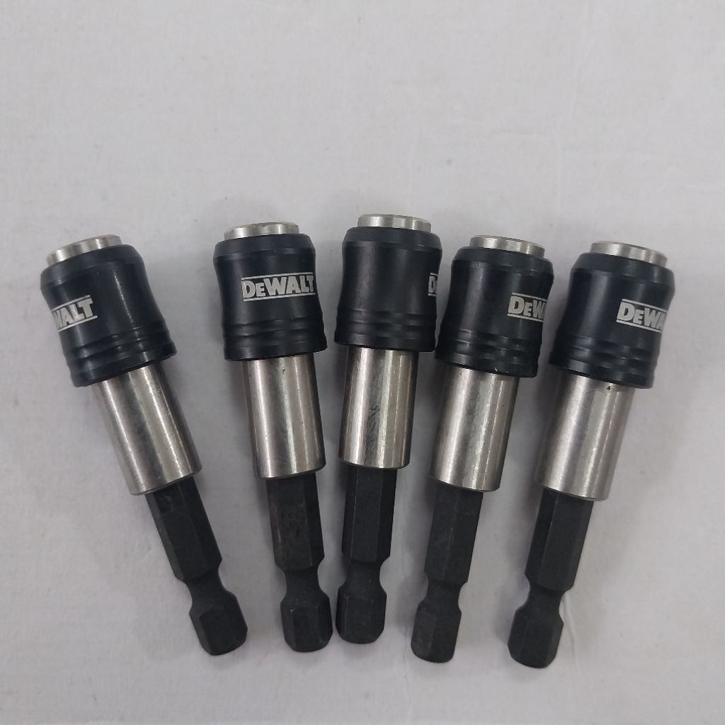 Đầu nối vít Dewalt hàng Mỹ xịn có vòng chặn và nam châm