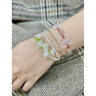 Vòng tay hoa linh lan handmade - Thiết kế tinh tế với nhiều loại hoa tự nhiên và sinh động - Nhận làm theo mẫu
