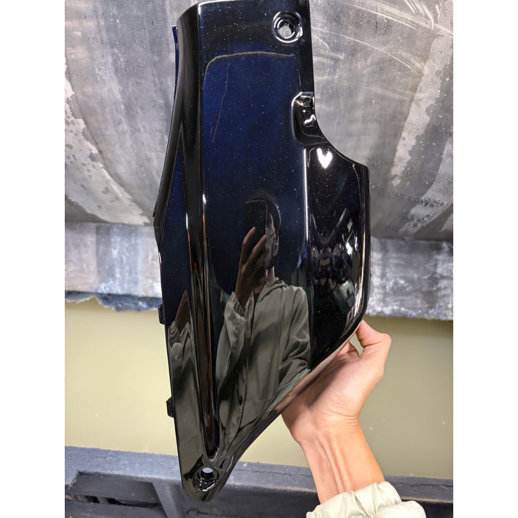 đen 2k .tự bóng 1 lít