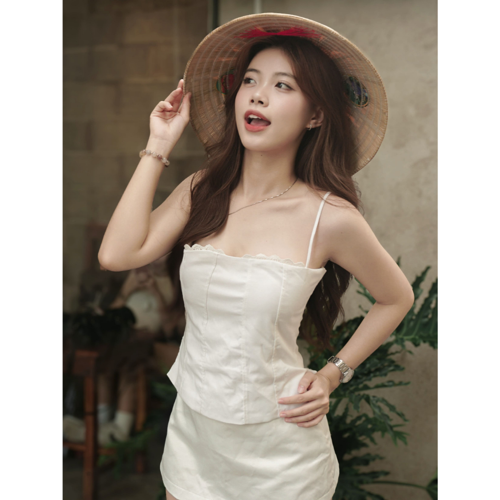 Áo 2 Dây Linen Nữ Thiết Kế Kiểu Quyến Rũ Tiểu Thư Mùa Hè SS2025 - Shees KA533 | BigBuy360 - bigbuy360.vn