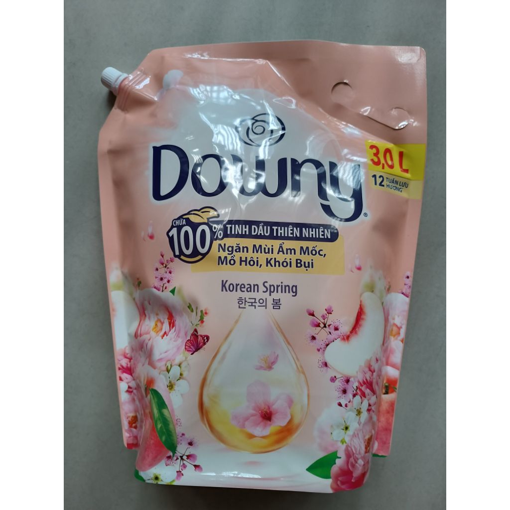Nước xả vải Downy Xuân Hàn Quốc hương hoa  túi 3 lít