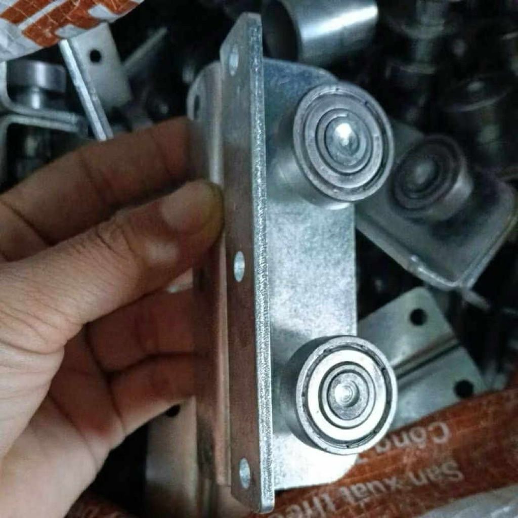 Bi treo cửa lùa 4 bánh xe - bánh xe treo chịu tải nặng