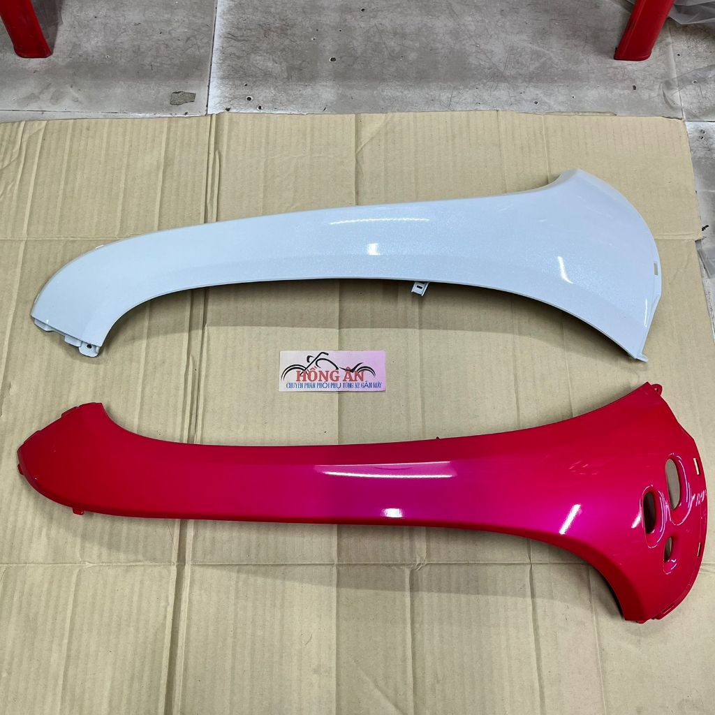 Bửng (yếm) scoopy 2021 màu trắng, màu hồng