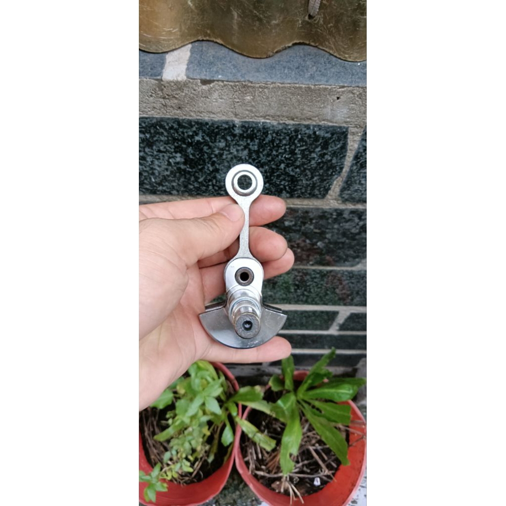 Tay Dên ( trục khuỷu ) Máy Cưa Xích Stihl 180 Ắc 10