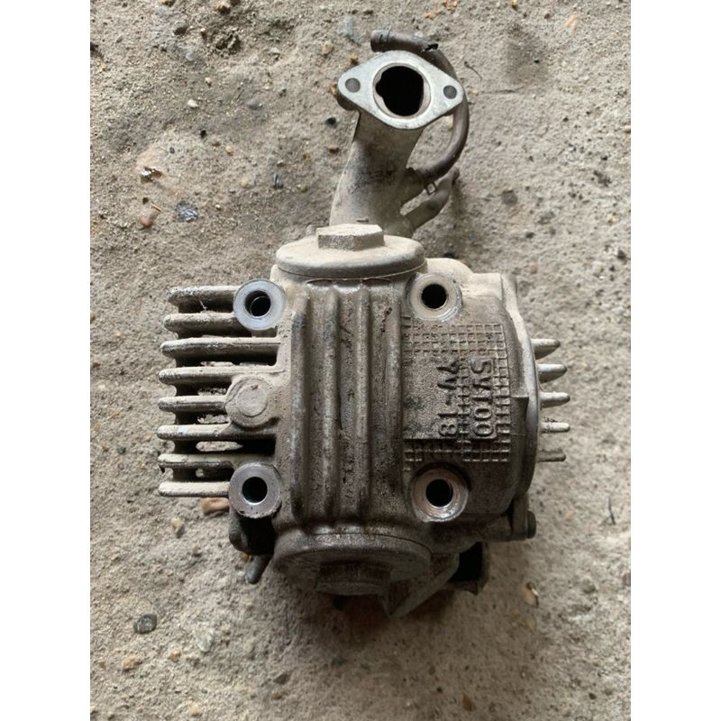 Đầu bò xe máy Sirius 110cc ( loại không ống thông hơi ) hãng Yamaha hàng cũ zin tháo giã xe