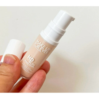 Kem nền Make up forever HD glow 1R02
