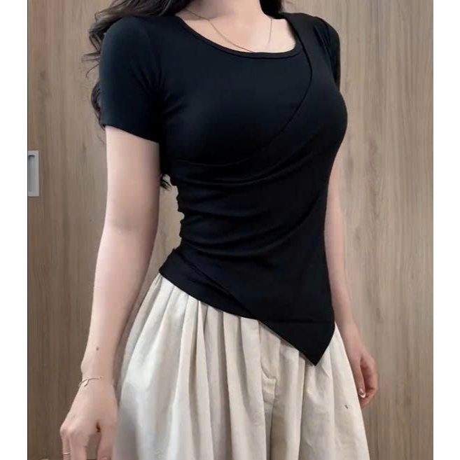 Áo thun nữ phối viền thiết kế dây rời thắt eo vạt xẻ tà vải tăm hàn ôm body thiết kế trẻ trung | BigBuy360 - bigbuy360.vn