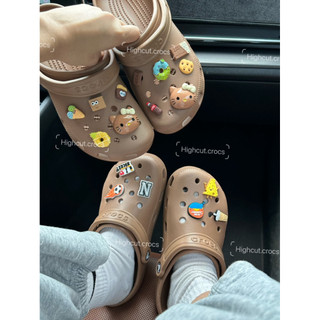crocs classic chính hãng tặng thêm charm ngẫu nhiên