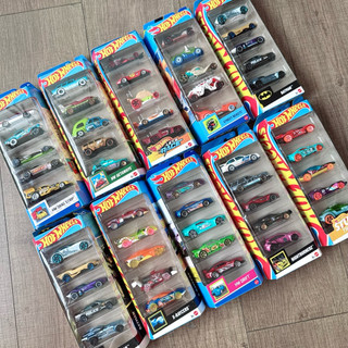 Bộ 5 -8 xe Hotwheels US