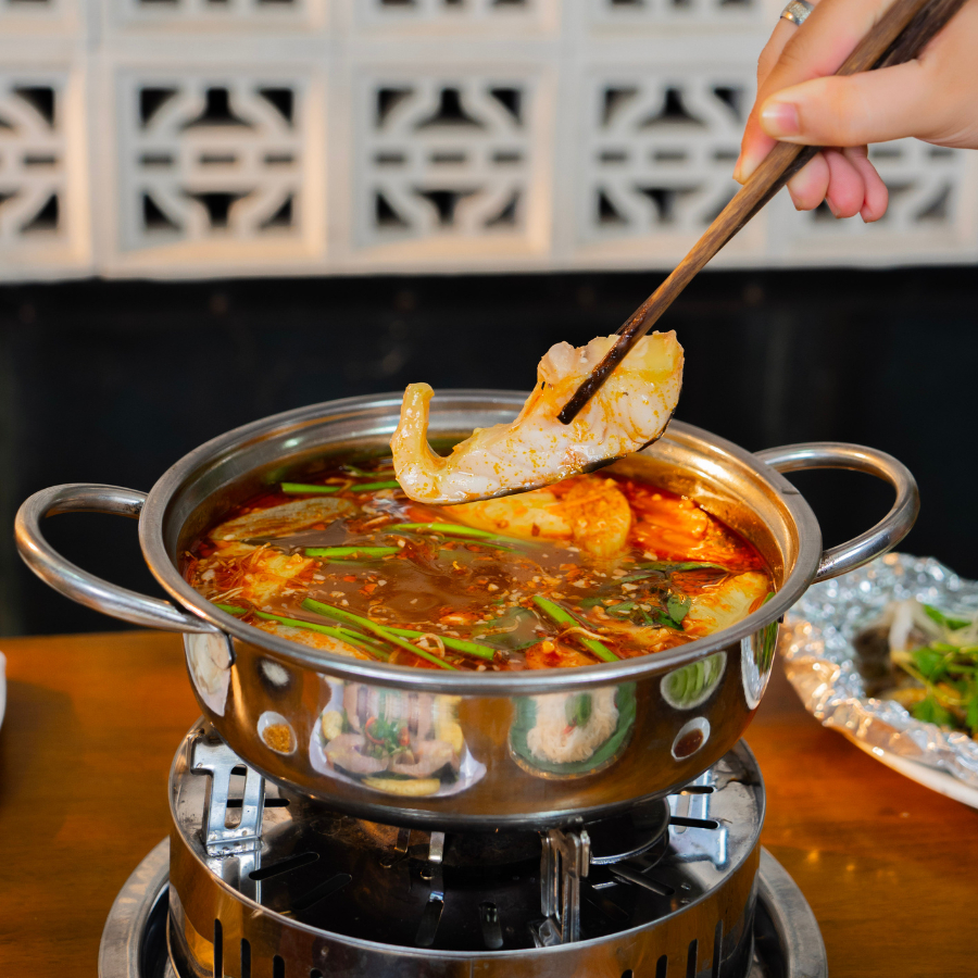 Nước lẩu Cá Tầm