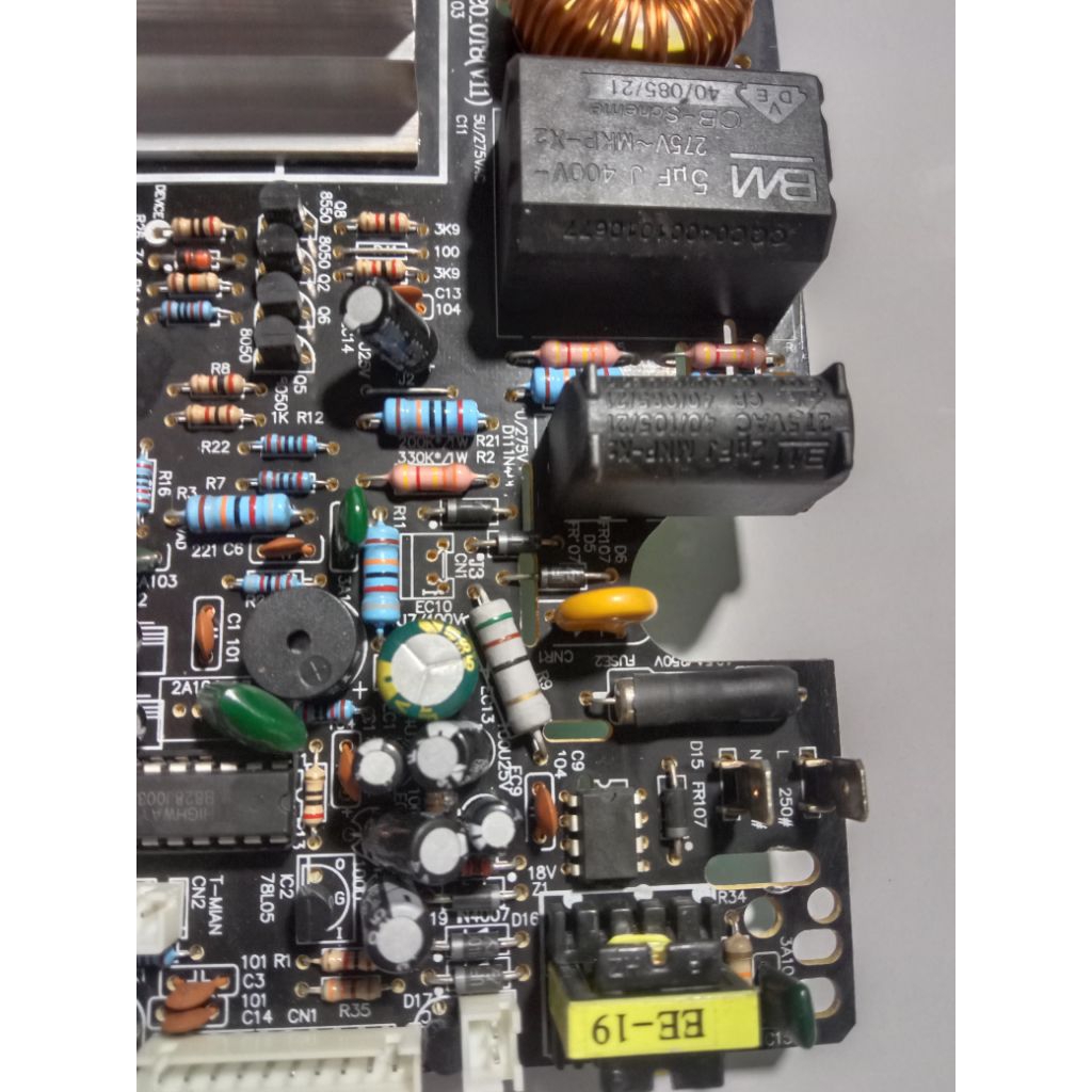 bo mạch nguồn bếp từ đôi Kangaroo KG855i tháo bếp đẹp. Có mấy mẫu lắp chung nhau