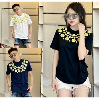 Áo phông nam boy phố Dsquared2 in hoạ tiết hoa văn hình đồng xu quanh cổ hai mặt, áo nam boy phố.