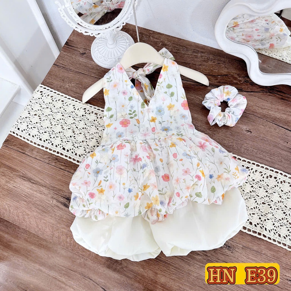 Đồ bộ bé gái, Set áo yếm hoa nhí hở lưng cổ buộc phối quần bí dễ thương cho bé từ 8-28kg