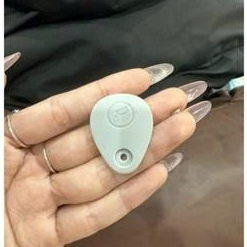 1 chiếc nút sillicon đổ sữa cup V2 - V1 trắng