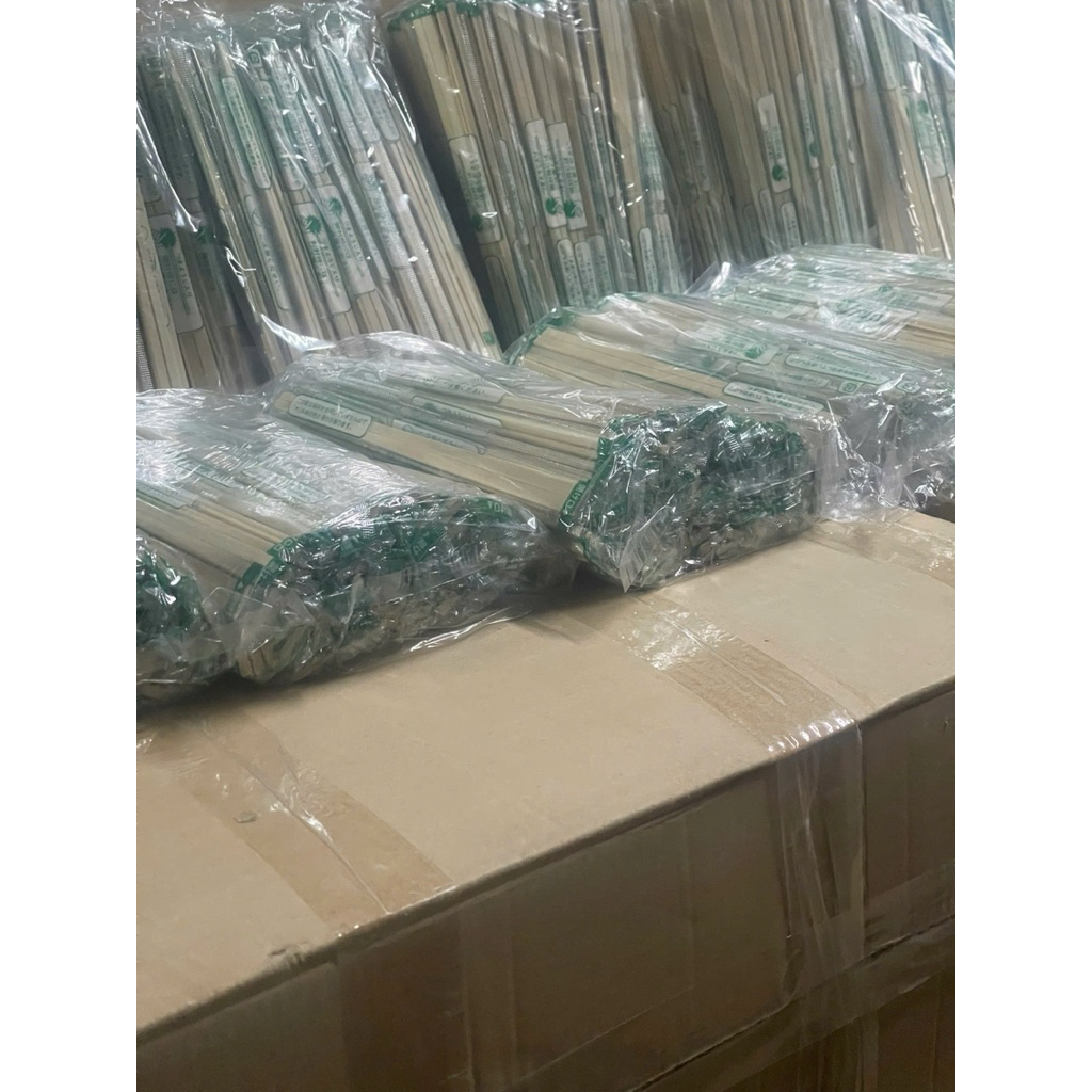 Thùng 4000 đôi đũa tách Nhật kèm tăm