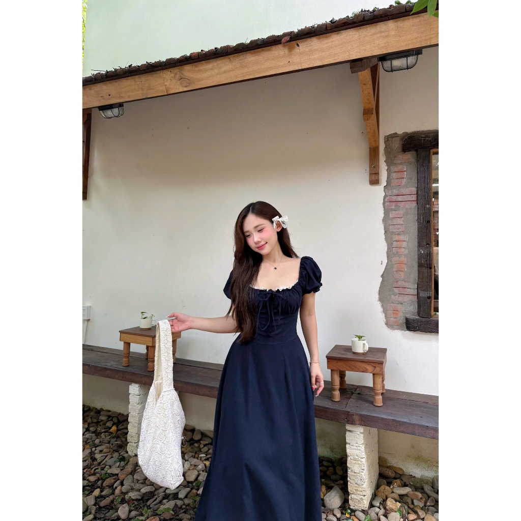 ĐẦM MIDI NAVY CỔ VUÔNG XẾP LY | BigBuy360 - bigbuy360.vn