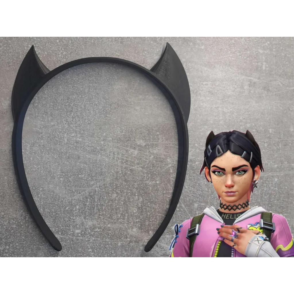 Bờm sừng Valorant cosplay Clove hóa trang