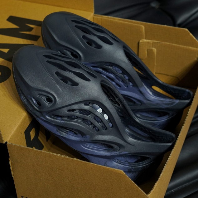 [ChikingSneaker] Giày Cao Su Sneaker YZ FOAM ĐEN LOANG XANH