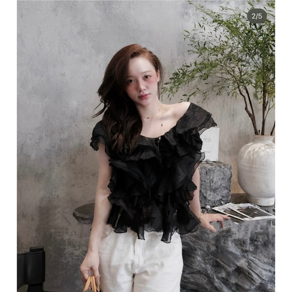 ÁO KIỂU NỮ TRỄ VAI VOAN BÈO BỒNG BỀNH ÁO VOAN CÁCH ĐIỆU CỔ V - DÀNH CHO NỮ | BigBuy360 - bigbuy360.vn