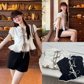  VARIE TOP - Áo Kiểu DEROSE Cổ Sơ Mi Tròn Bầu Nữ Cột Dây Viền Bèo Nhúng Dễ Thương 