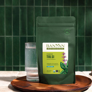 Banyan Botanicals Tulsi Powder - Bột Húng Quế Thúc đẩy nhịp thở rõ ràng, thoải mái.