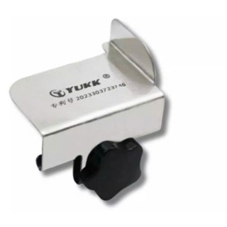 Cử chống lẹm, chống chém có núm vặn và không núm vặn dùng cho máy vắt sổ