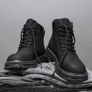 Giày Boots Combat Nam Cao Cổ Cách Điệu Đế Cao Su Đúc BCC04 Đen