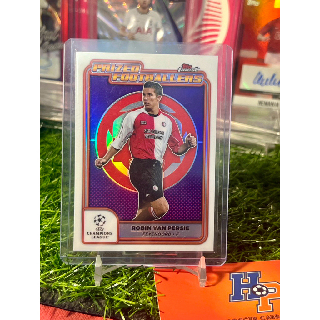 Thẻ bóng đá Robin Van Persie Prized Footballer Topps Chrome Finest UCL 2024/25