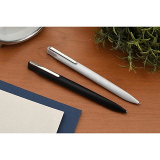 Bút bi LAMY xevo lightgrey