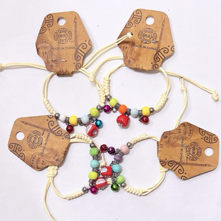 Vòng tay trà sữa cute handmade