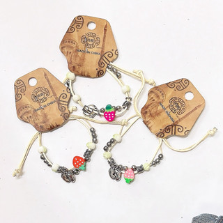 Vòng tay trà sữa cute handmade