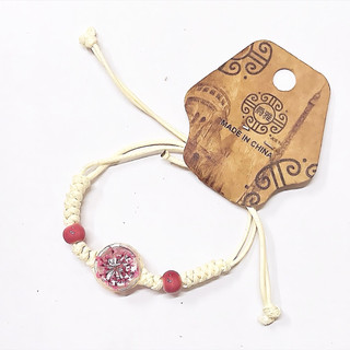Vòng tay trà sữa cute handmade