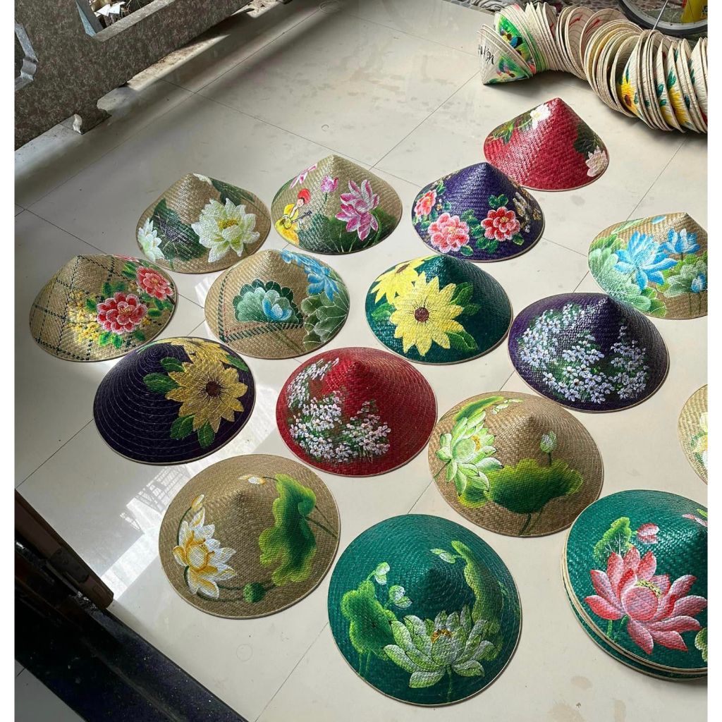 Nón cỏ bàng xử Huế - Nón cói - Nón lá Việt Nam - Nón trang trí - Nón cỏ ( Kèm quai nón)